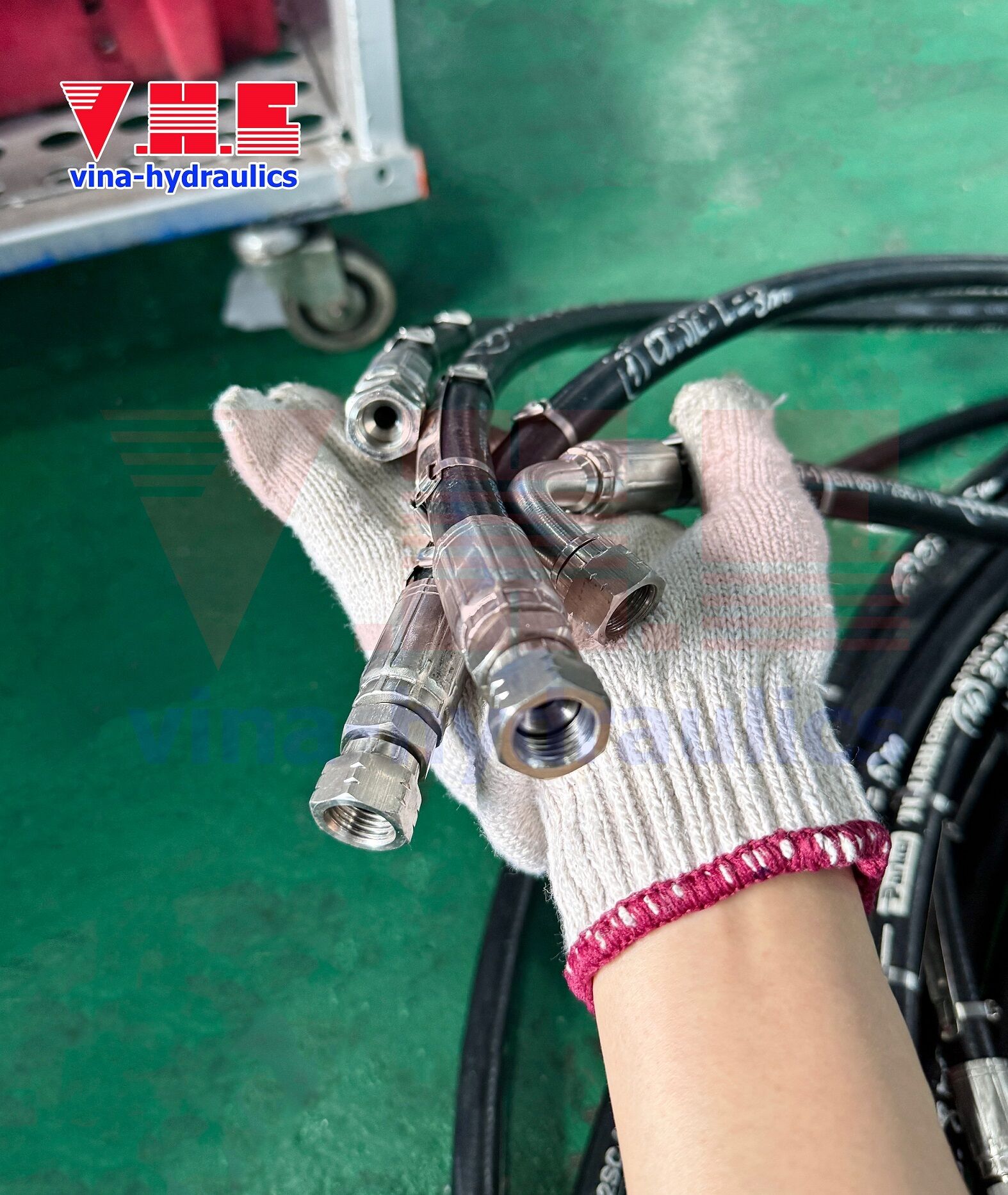 Double-braid 3/8'' 471TC Parker hydraulic hose with JIC crimp fittings