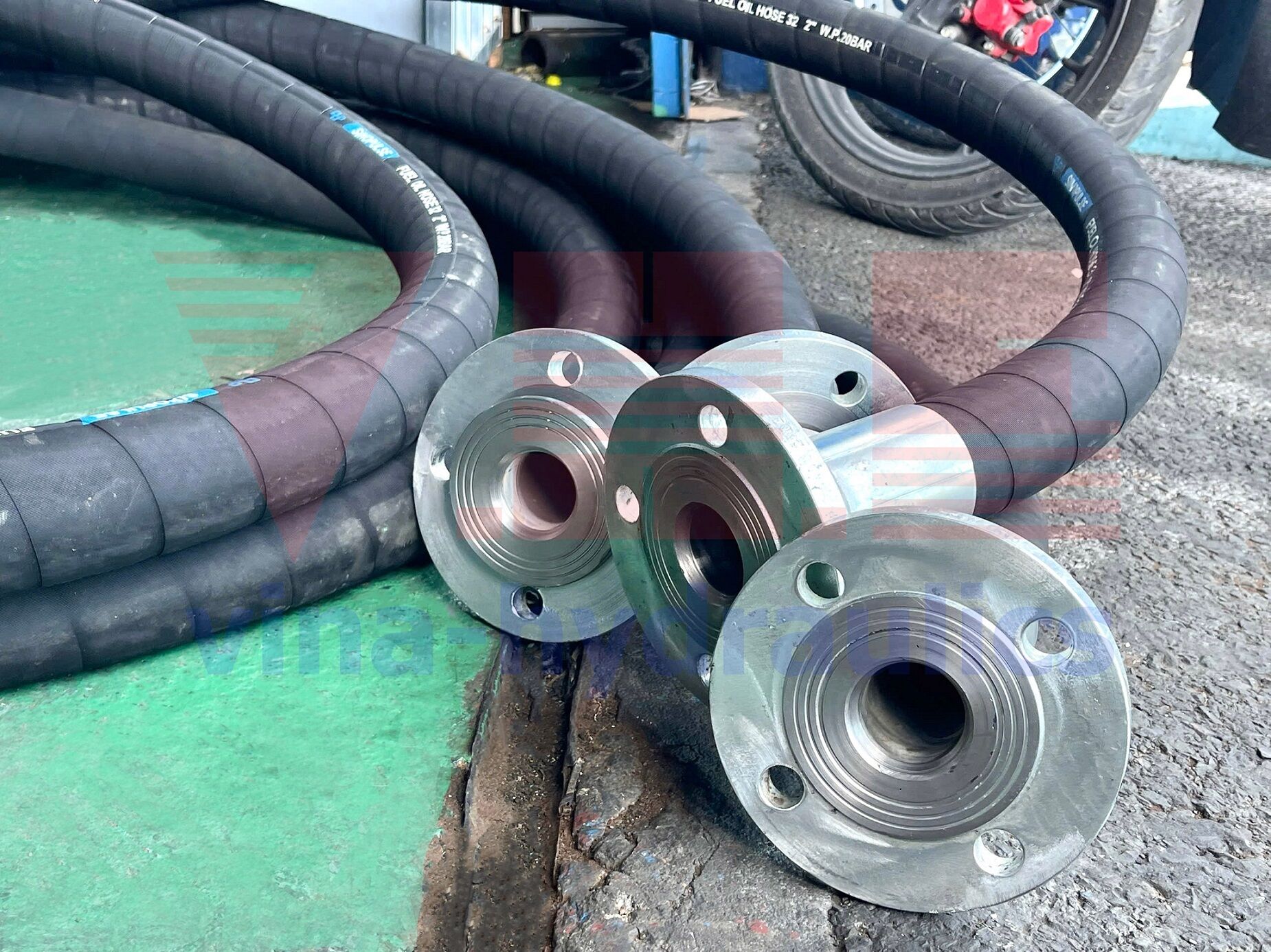 2'' Fuel oil hose with SUS304 stainless steel flanges crimped at both ends