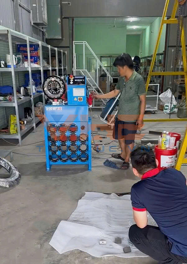 Cung cấp máy bấm, máy gọt vỏ ống tại Long An