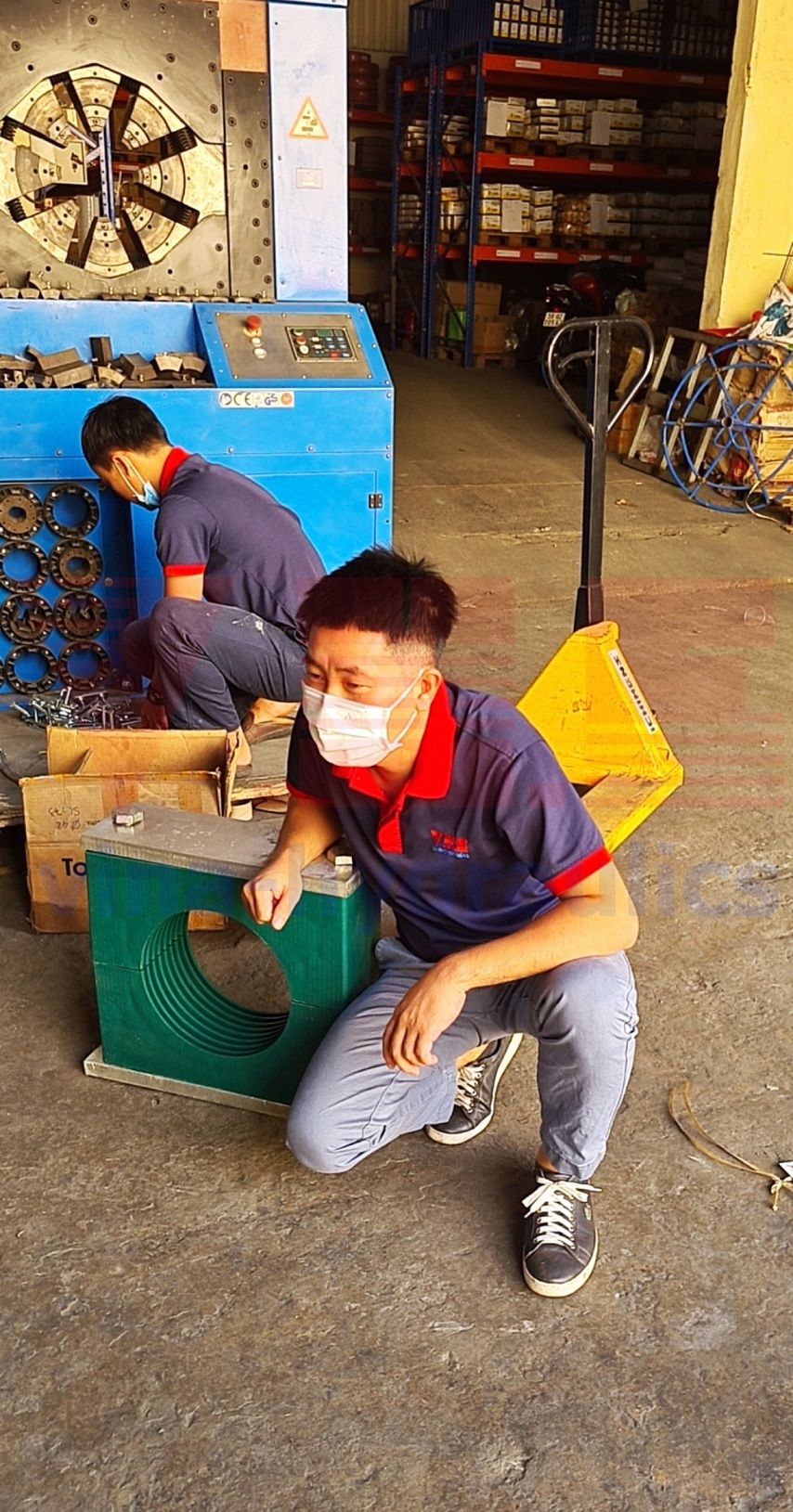 VHE phân phối Kẹp ống thủy lực loại nhựa size lớn