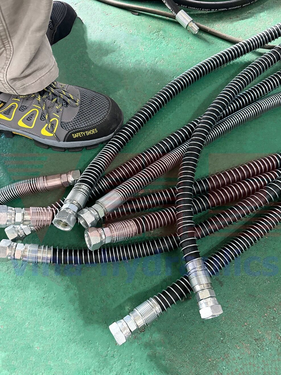 Processing and crimping Hyco 1/2'', 3/4'' water pipe ends and steel spring covers