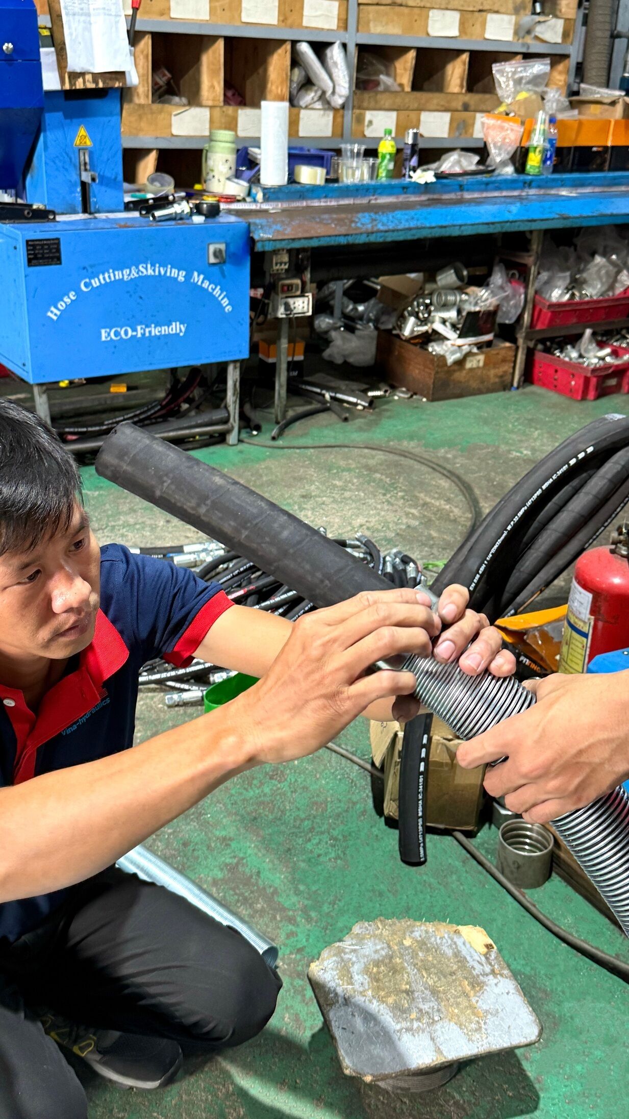 Luồn lò xo thép cho ống tuy ô