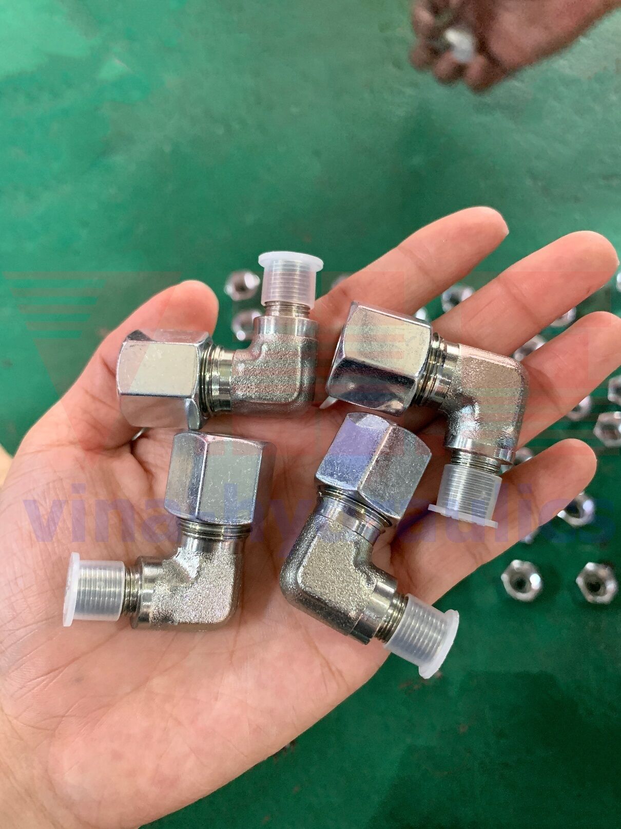 Đầu nối inox cho ống cứng thủy lực giá rẻ