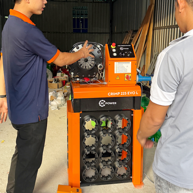 Detailed operating instructions on how to use the pressing machine.