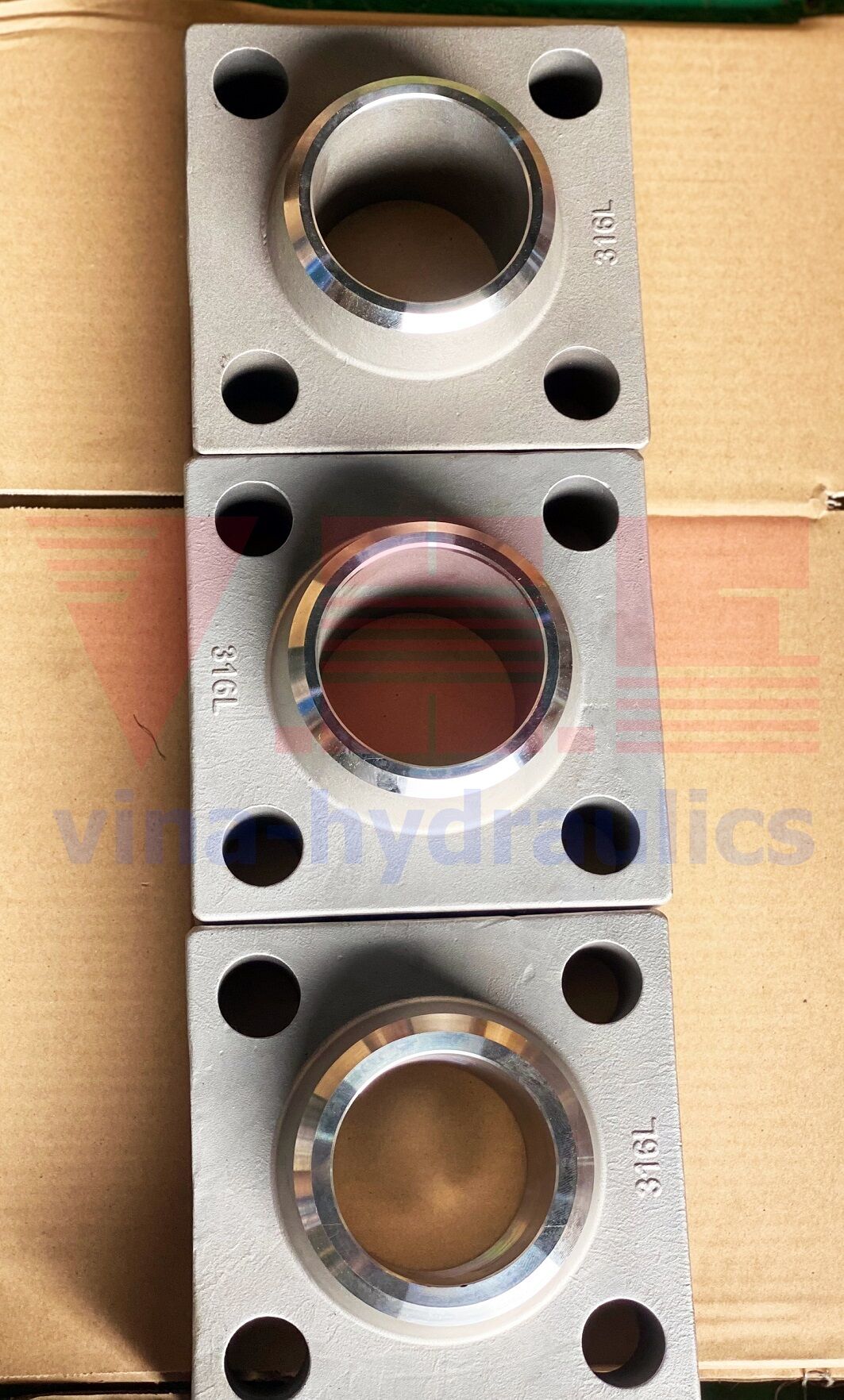 Mặt bích vuông phi tiêu chuẩn inox 316L theo thiết kế của Primetal