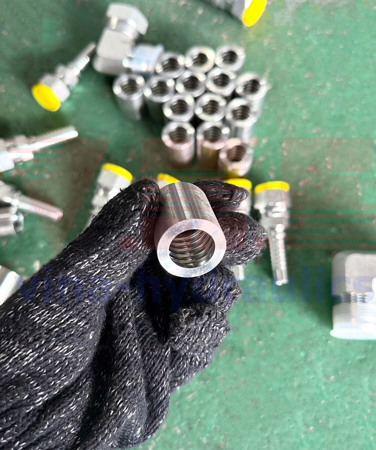 Ferrules for hydraulic hose
