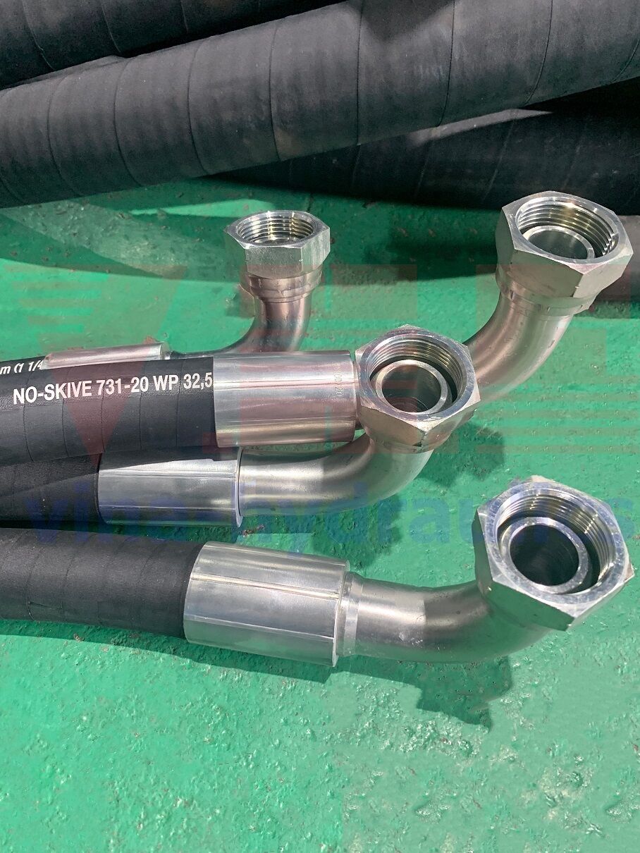 Tuy ô thủy lực 4 lớp thép Parker EN 856 4SH bấm đầu giá tốt