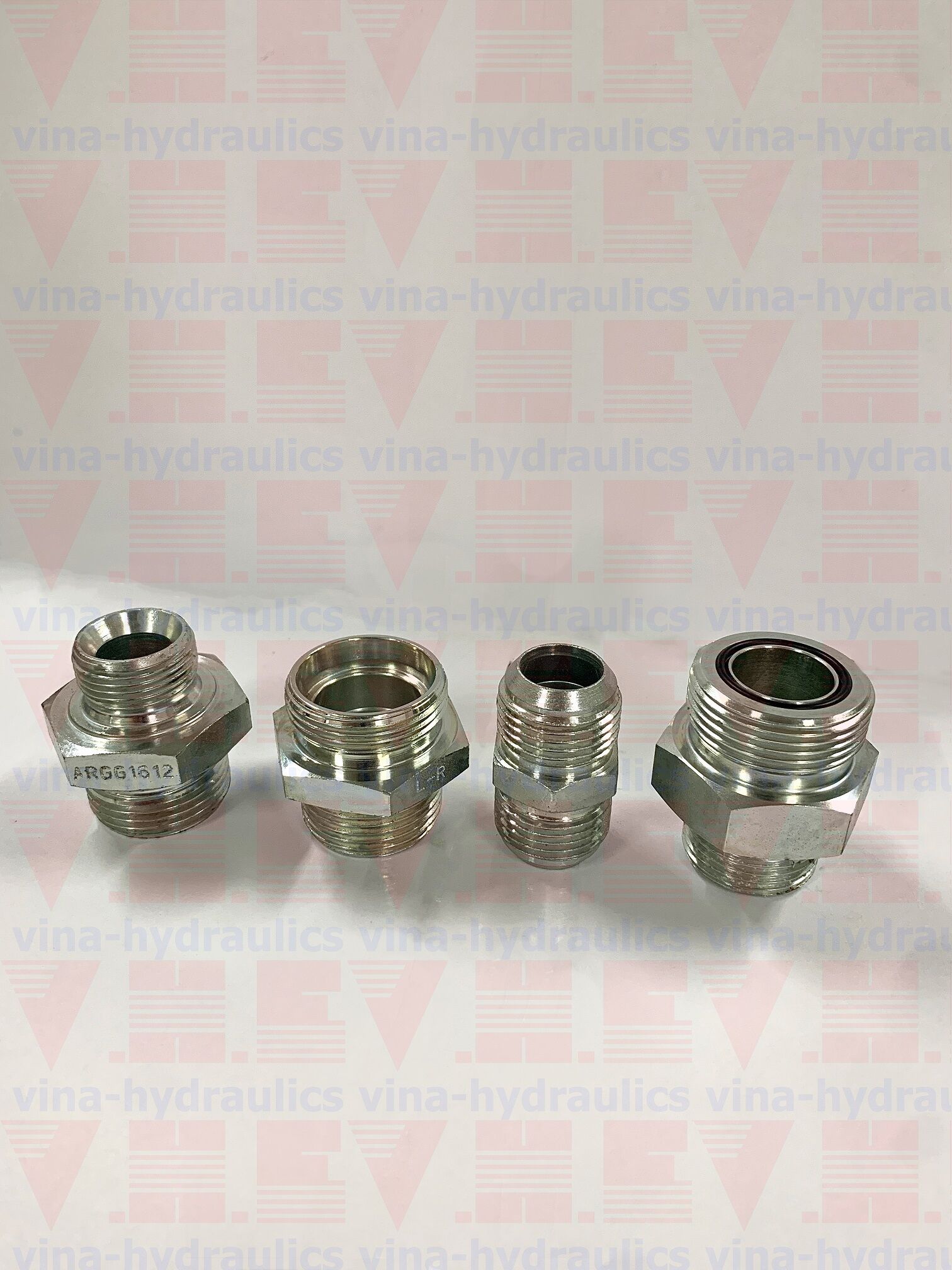 Four popular hydraulic adaters today