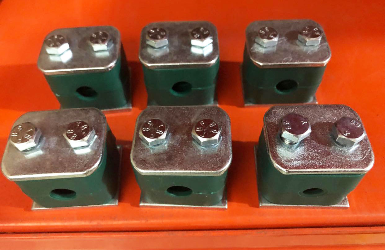 Kẹp ống thủy lực loại Nhẹ, Nhựa, Đơn giá rẻ, chất lượng
