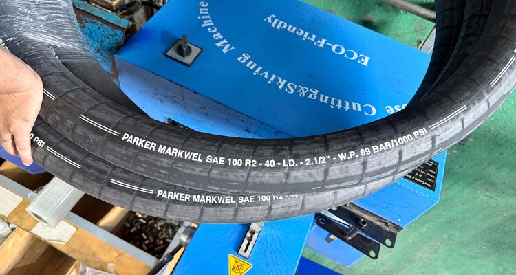 Toàn cảnh quy trình bấm ống thủy lực tại Thủy Lực Việt Nam