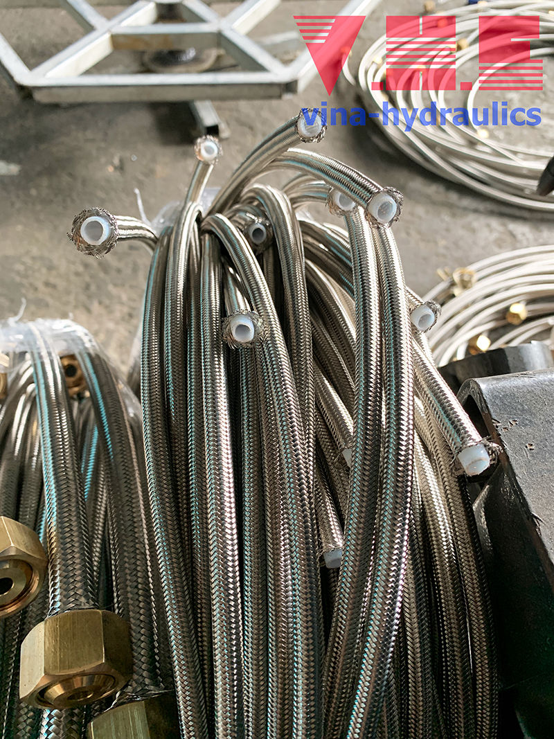 VHE phân phối Ống mềm bọc lưới inox giá rẻ chất lượng
