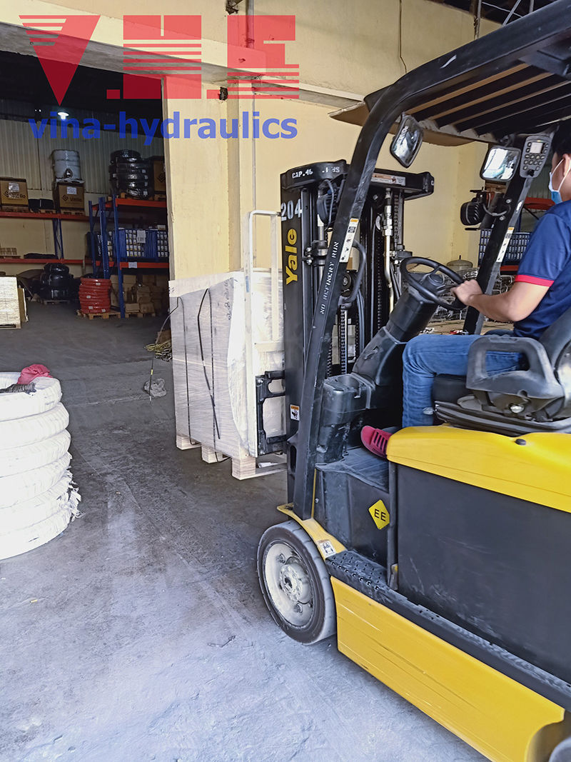 VHE nhập kho các loại đầu nối, khớp nối chất lượng, giá rẻ