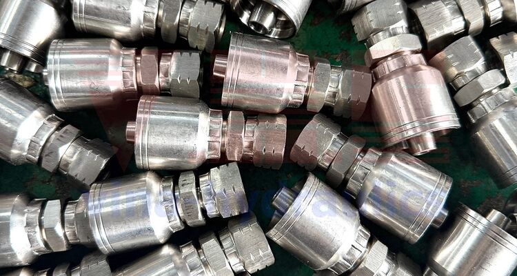 Double-braid 3/8'' 471TC Parker hydraulic hose with JIC crimp fittings