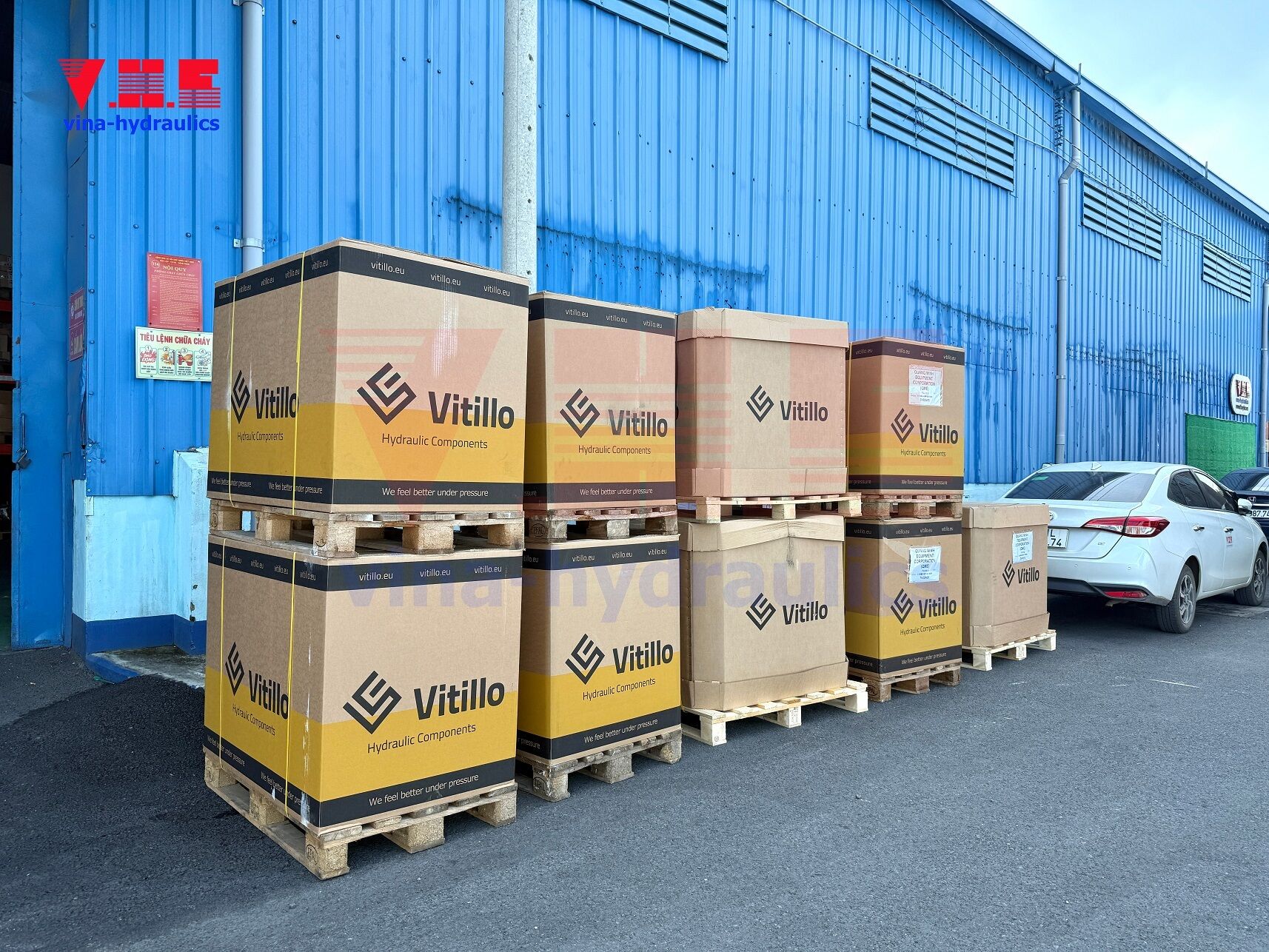 Warehouse of Vitillo Hydraulic Hoses