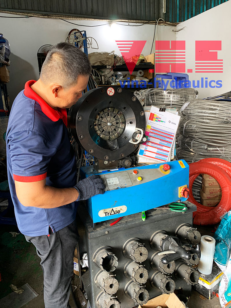 VHE cung cấp dịch vụ gia công bấm ống thủy lực