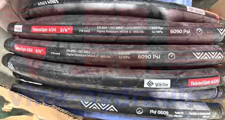 TeknoSpir 3/4'' 4-layer 2-wire JIS hydraulic hose