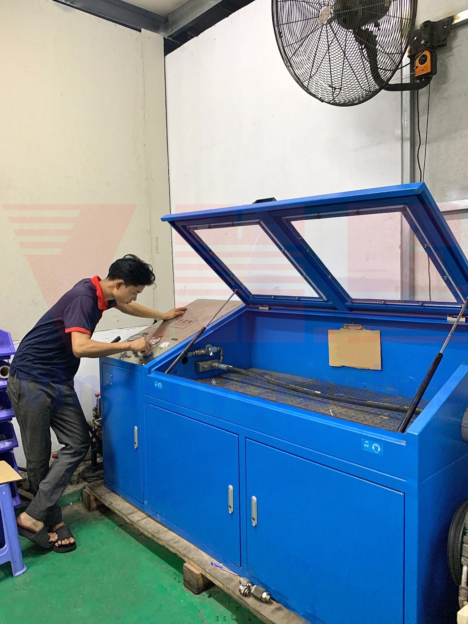 Gia công bấm và test áp ống thủy lực Thor 3'',