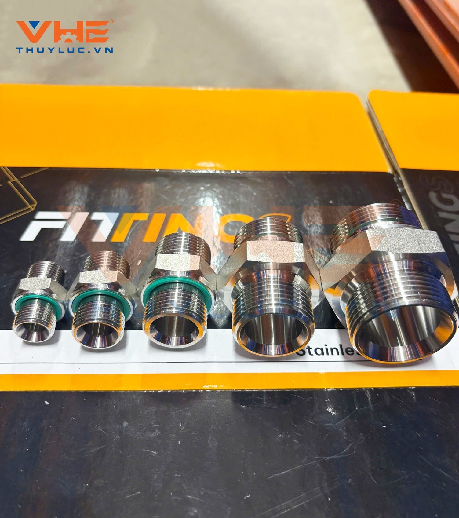 shipment featuring a comprehensive range of stainless steel hydraulic fittings
