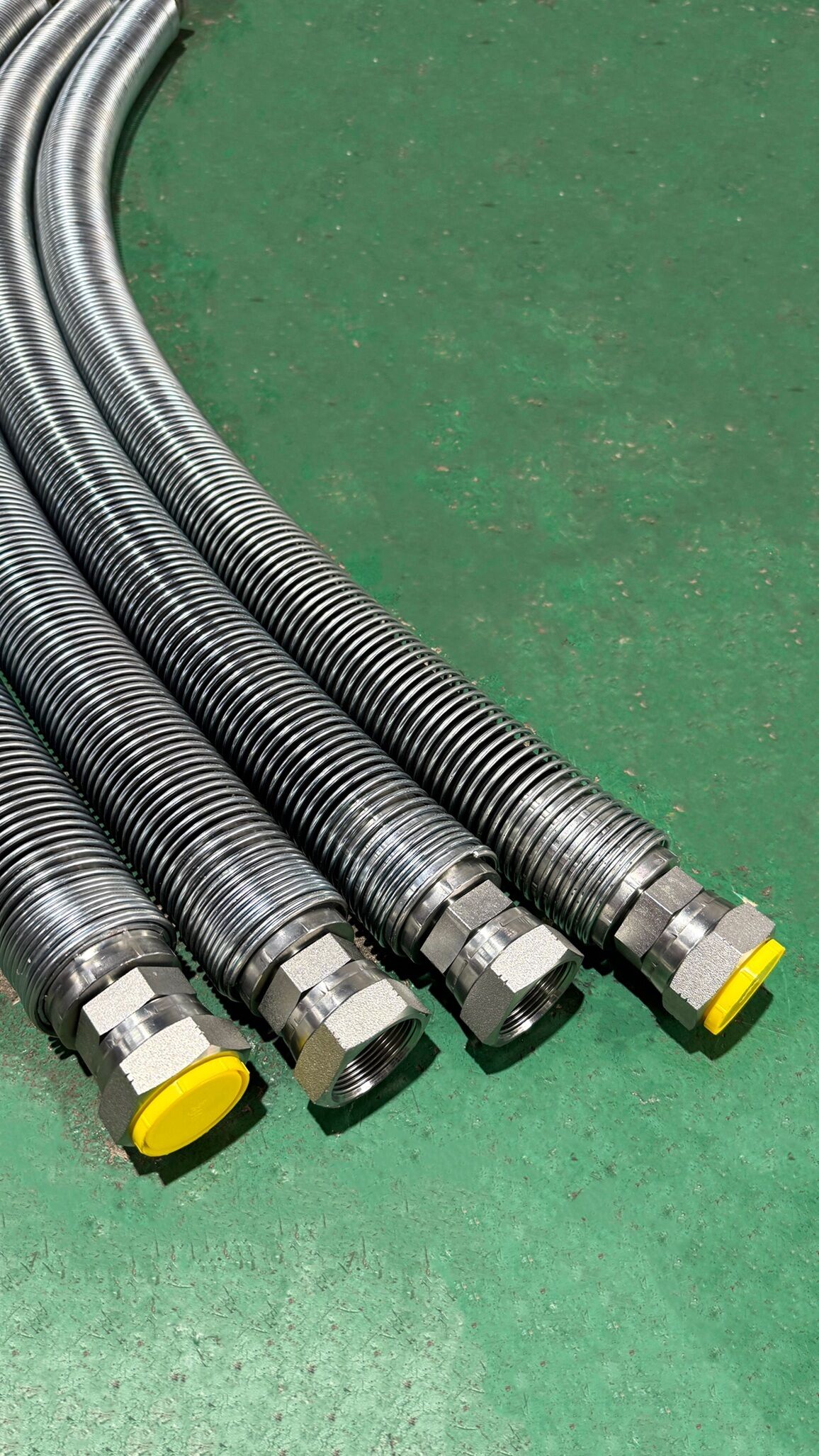 Bọc lò xo thép cho ống thủy lực 2 lớp
