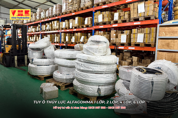 Available 1-layer, 2-layer, 4-layer, and 6-layer hydraulic hoses at a good price