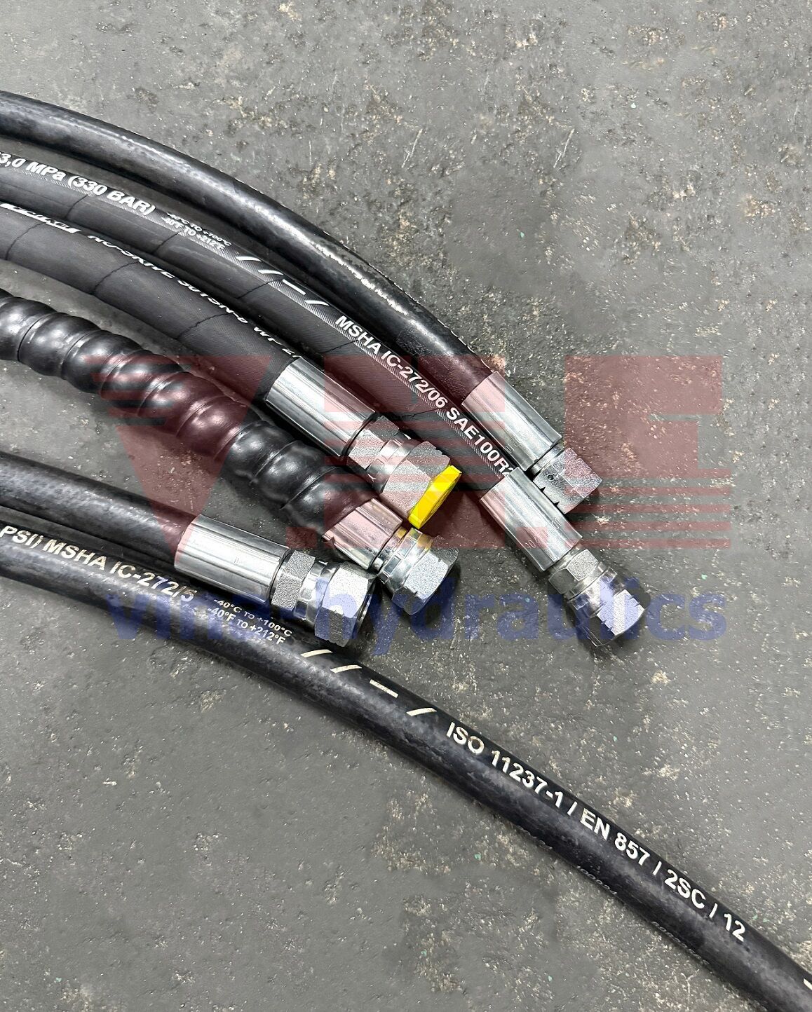 Replacement and repair of old hydraulic hose service