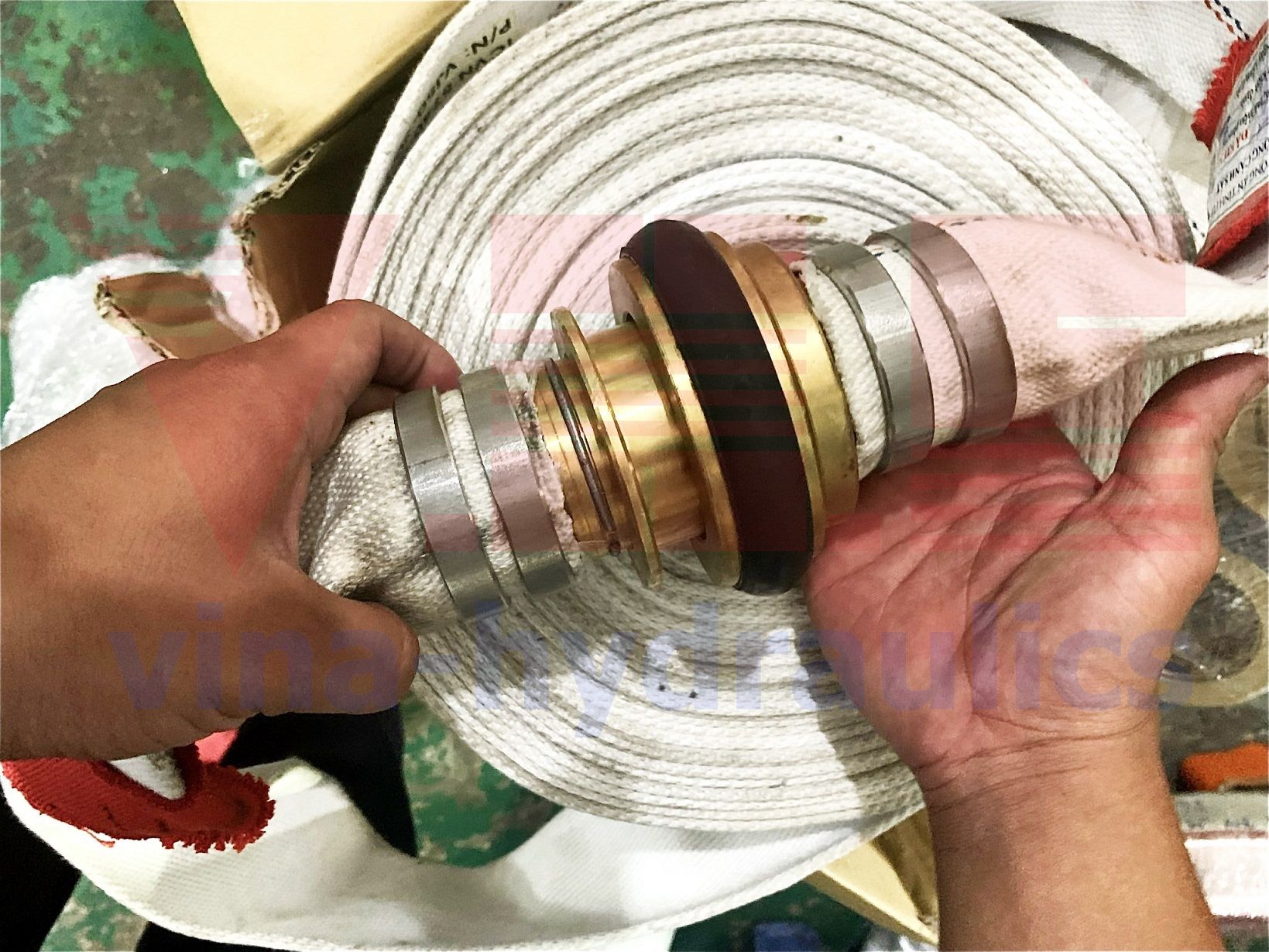 VHE gia công ép đầu Ống chữa cháy giá rẻ