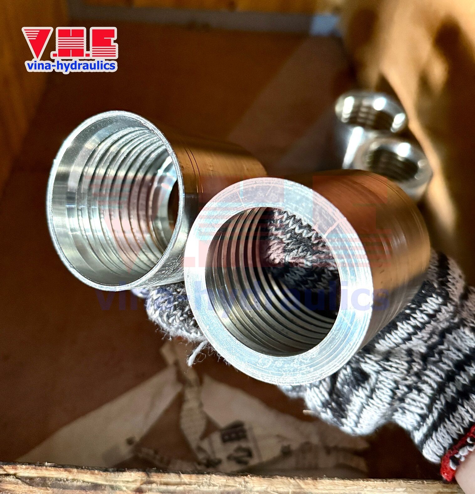 Áo bóp đủ kích cỡ cho tuy ô thủy lực