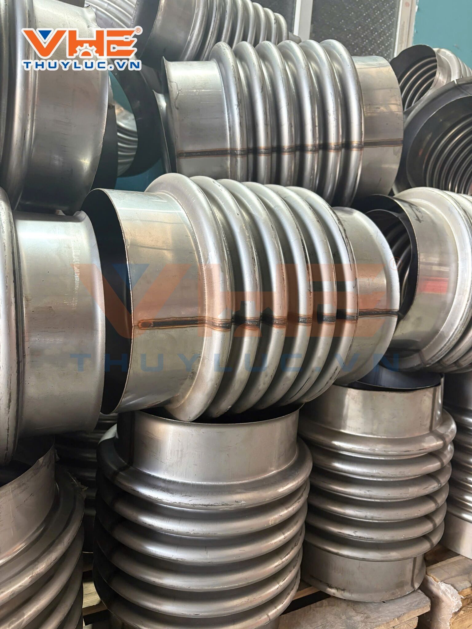 Khớp co giãn inox 304