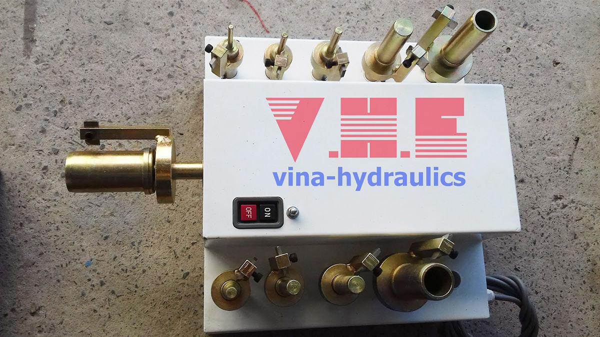 Máy cắt gọt ống thủy lực cao su