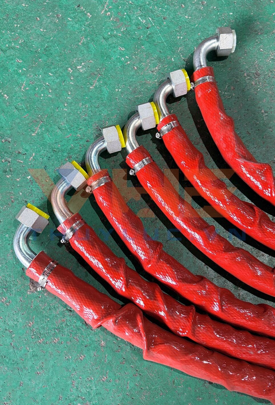 Gia công bấm đầu DIN cho ống thủy lực và bọc PJ