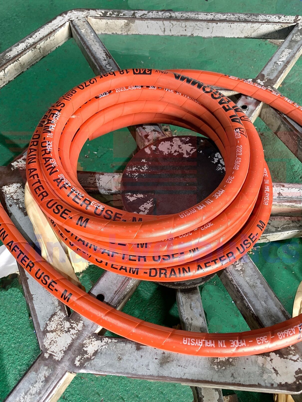 Steam Hose Alfagomma 340 at a good price in June