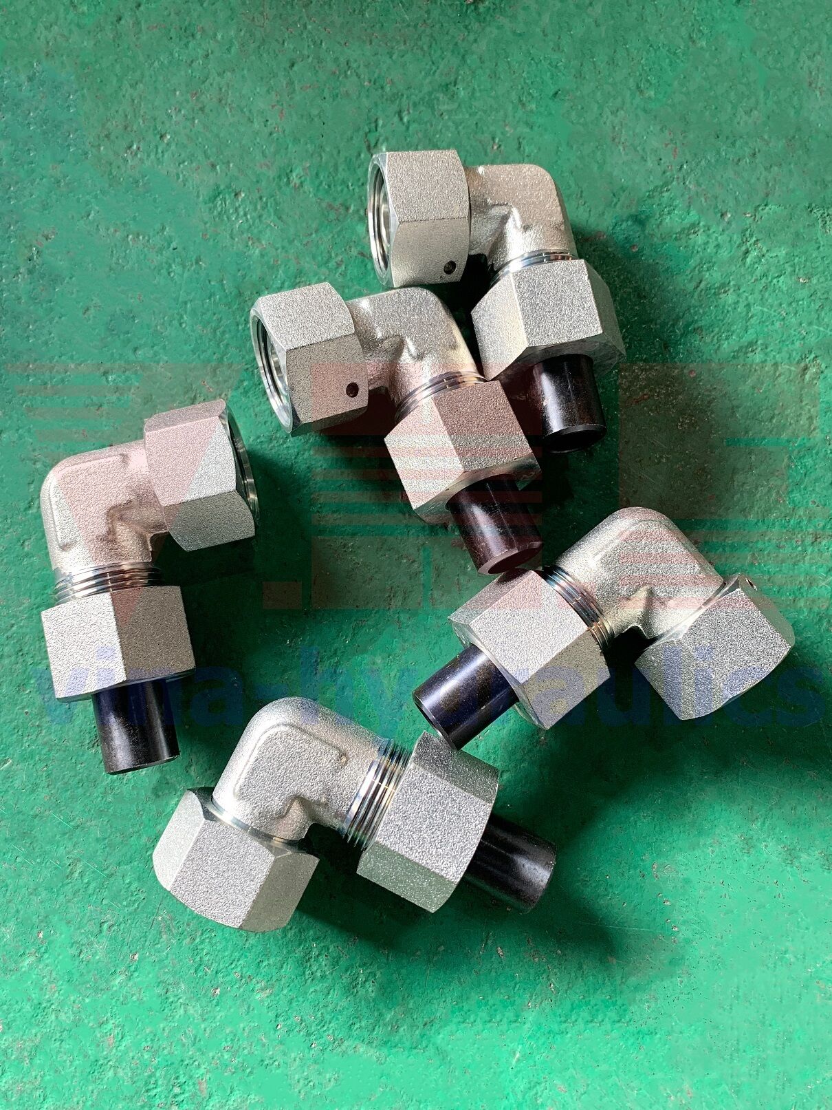 kép thủy lực vuông 90 độ