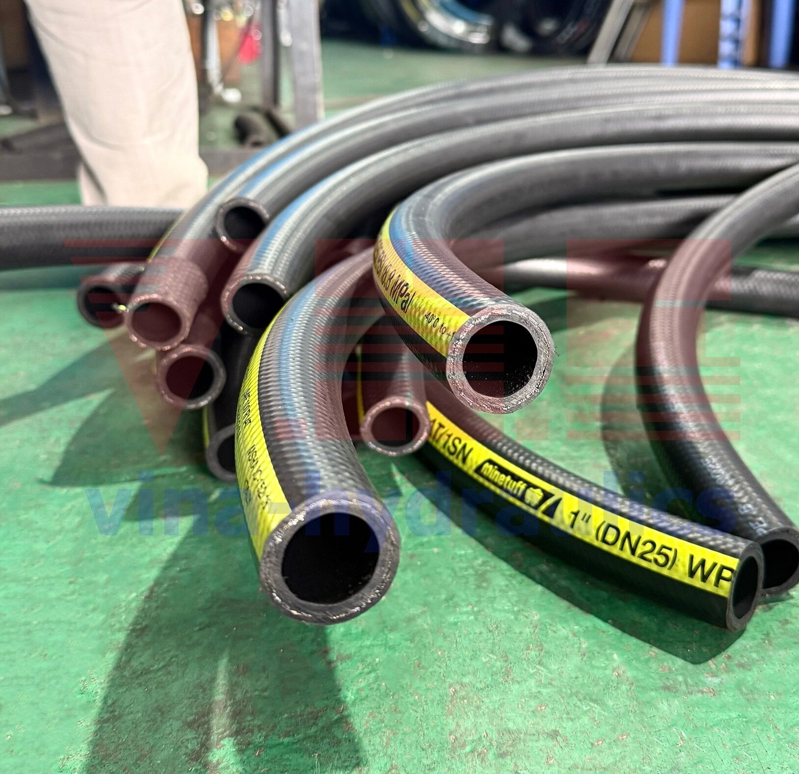 Hydraulic hose 1'' Alfagomma