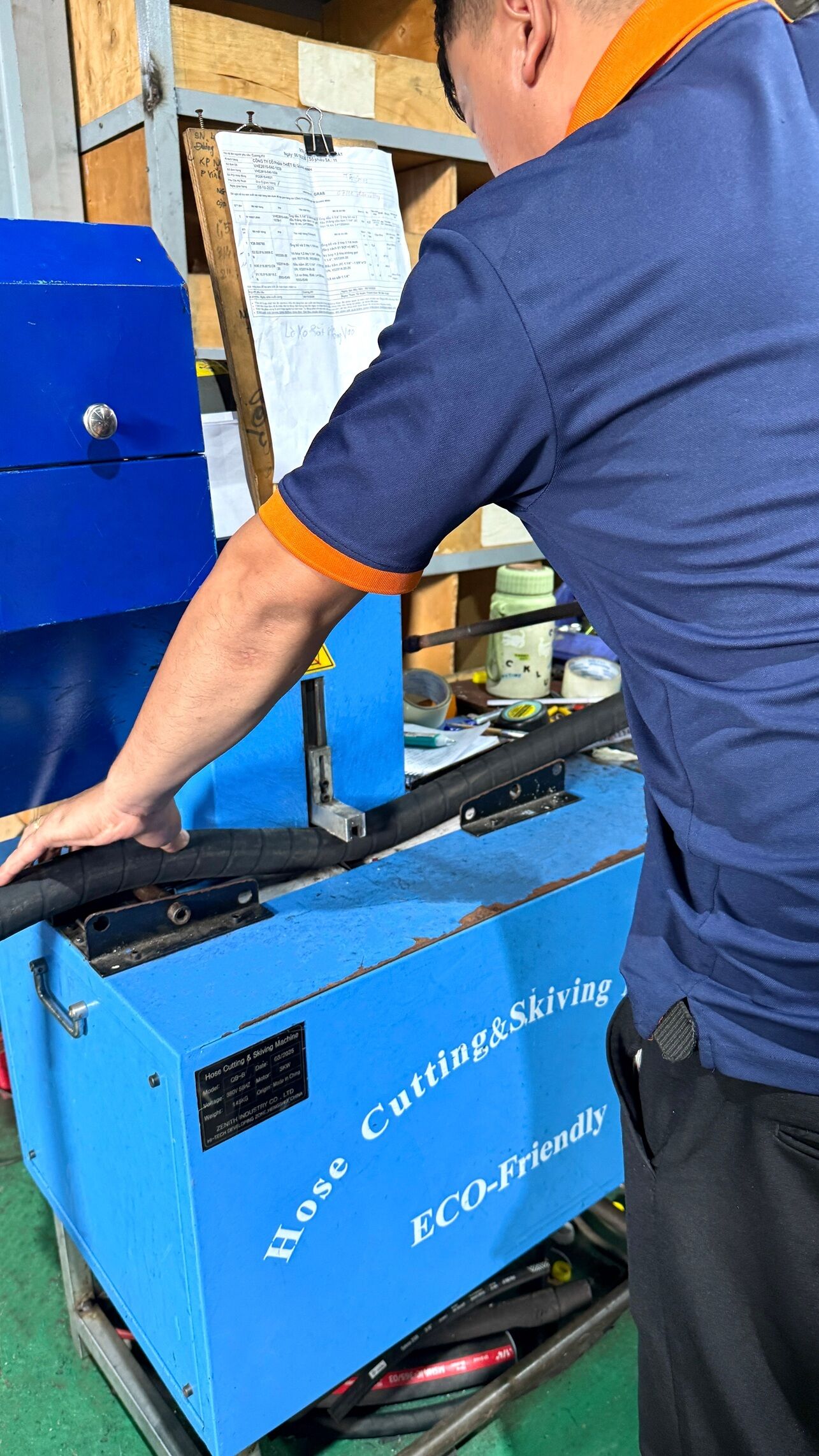 Gia công bấm ống