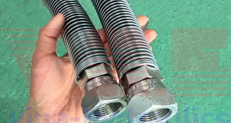 Processing and crimping Hyco 1/2'', 3/4'' water pipe ends and steel spring covers